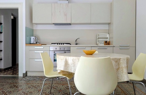 Trapani City Centre Apartment | Le Ortensie, terrace in the center of Trapani near the beach