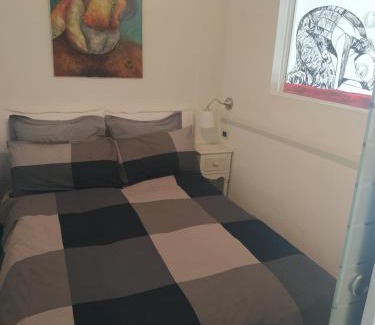 Juan-les-Pins Apartment | Le Palais du Tropique appartement vue mer 5é étage avec ascenseur