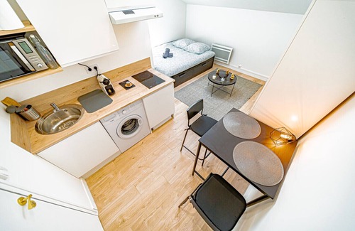 Bussiere - Cadiere Apartment | Le Palo Alto - Joli studio avec parking privé