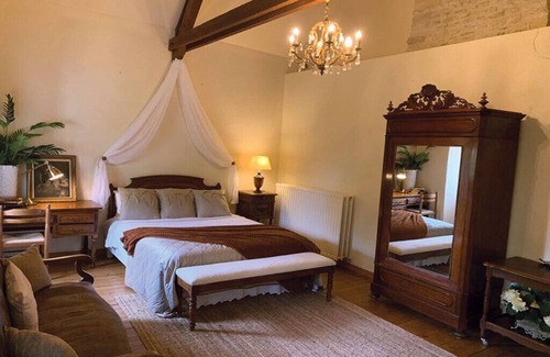 Brevands Bed & Breakfast | Le Parisien B&B