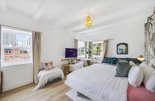 Mid Beach Hotel | Le Particulier Miami