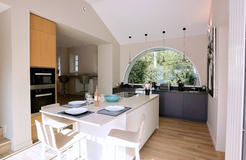 La Baule-Escoublac House | "Le Patio", remarkable listed villa, a haven of peace 300m from the beach
