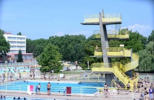 Charnay-les-Macon Villa | Le Perthuis