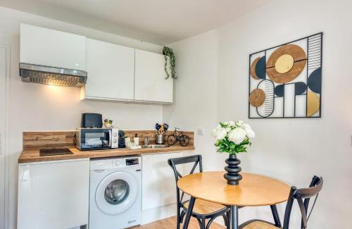 7th Arrondissement Apartment | Le Petit Atelier - Climatisé extérieur - Jean Macé