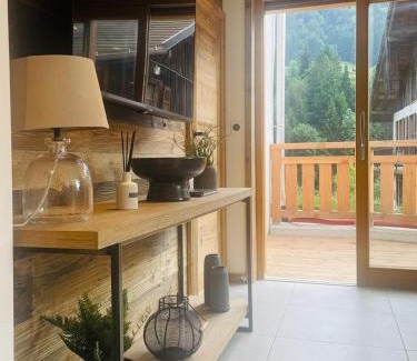 Morzine Apartment | Le Petit Cham - Cosy and Stylist with Balcony View