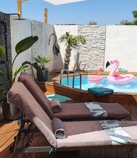 Beaucaire Bed & Breakfast | Le petit coin de Provence