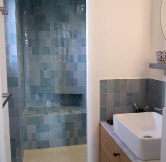 Roucas-Blanc Villa | Le Petit Croquant