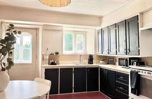 Quartier 5-4 Apartment | Le petit d'Antan Parking 10 min from the center