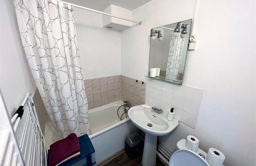 Reims Apartment | Le Petit Duplex proche Avenue de Paris