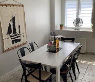 Lezardrieux Apartment | Le petit Four Neuf