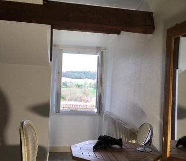 Celles House | Le petit Givry