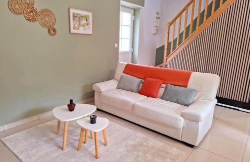 Folligny House | Le petit logis