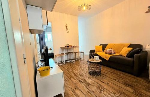 Cadereau Apartment | Le Petit Nîmois - centre ville - clim