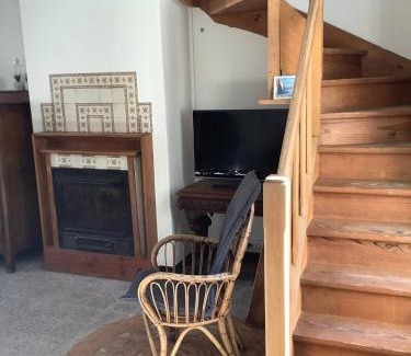 Audresselles House | Le Petit Noirda