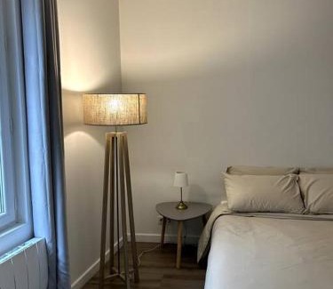 Centre Ville Apartment | Le petit Paris Compiegne
