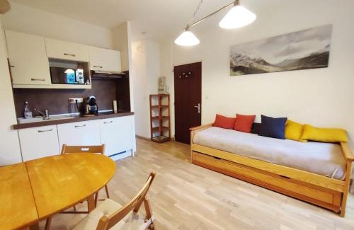 Saint-Mamet Apartment | Le petit Vénasque, T2, jardin, parking, 4 personnes