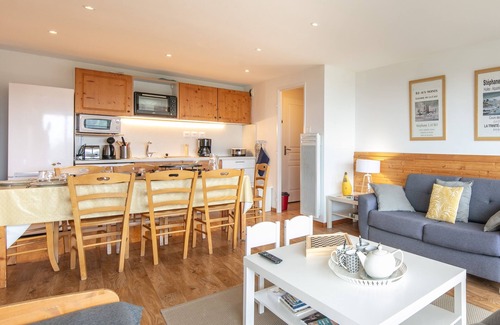 Chamrousse Apartment | Le Pichu - Appt avec vue montagne