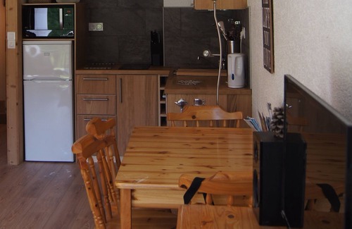 Morzine Apartment | Le Pleney Large Studio, Family Friendly. Morzine, Prime location
