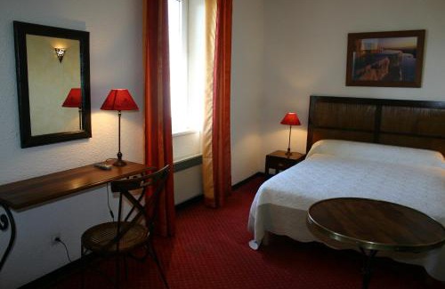 Pradelles Hotel | Le Ponant