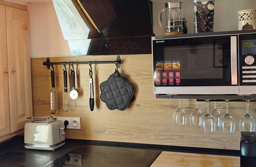 Villecroze House | Le Portail D'airain