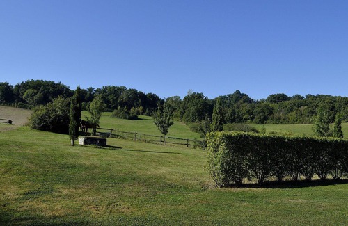 Montpezat House | Le Presbytere, character house for 12 people