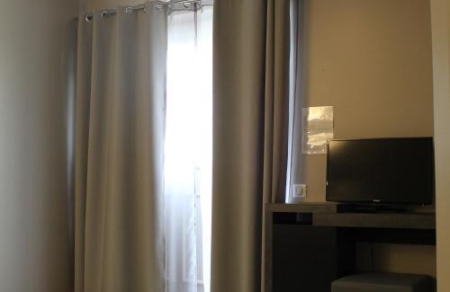Dampmart Hotel | Le Quincangrogne