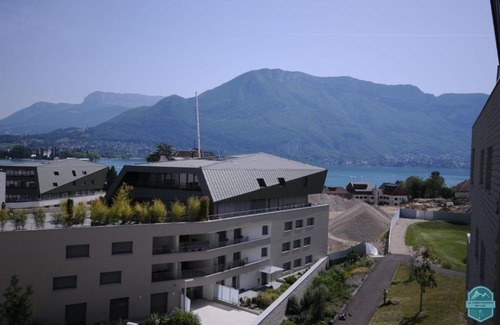 Annecy Old Town Apartment | Le Répertoire du Lac - Appartment 1 bedroom for 2 or 4 people garage