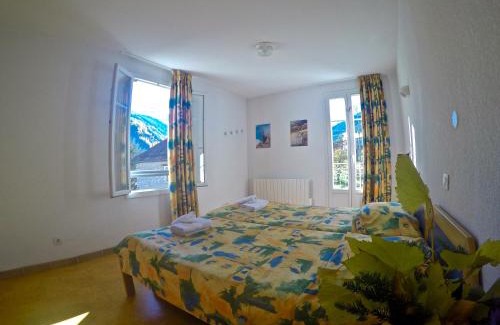 Saint-Etienne-de-Tinee Hotel | Le Rabuons