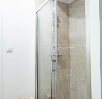 Laval Apartment | Le Ravito