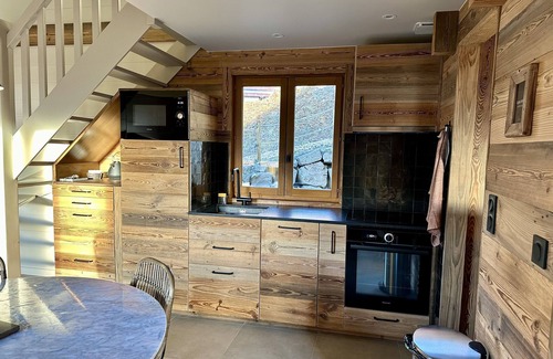 Besse-et-Saint-Anastaise Ski Chalet | Le Refuge de l'Horizon 6/8 pers