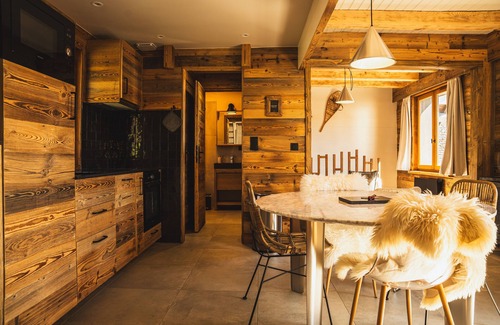 Besse-et-Saint-Anastaise Ski Chalet | Le Refuge de l'Horizon 6/8 pers