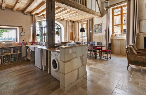 Cravant-les-Coteaux Cottage | Le Relais du Château de Sonnay, near Chinon: 4* gites for 12