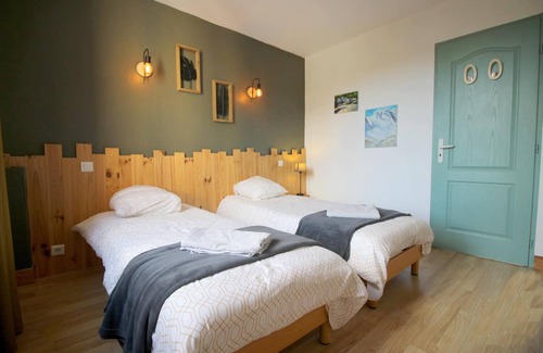 Termes-d'Armagnac Bed & Breakfast | Le Relais De La Tour