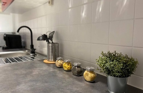 Saumur Apartment | Le repère de Bacchus: apartment 2 steps from the pedestrian center of Saumur