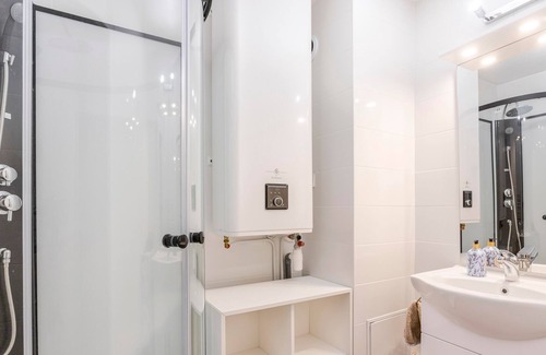 Les Baux-de-Provence Apartment | Le Roucas - Appartement climatisé et spacieux
