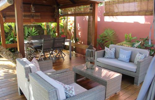 Saint-Benoit Bed & Breakfast | LE RUBINJO 2