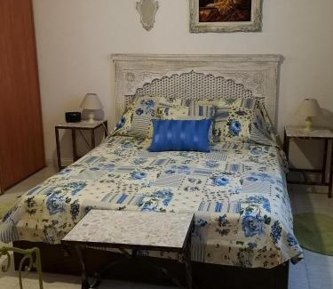 Entrechaux House | Le Séguret