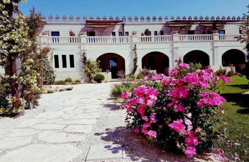 Salice Salentino Bed & Breakfast | Le Scuderie - Castello Monaci