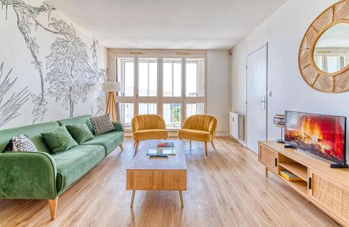 Roseraie - Orgemont Apartment | Le Super 10 - Free Parking, Fast WiFi, Calm - Top Angers, Families & Groupes