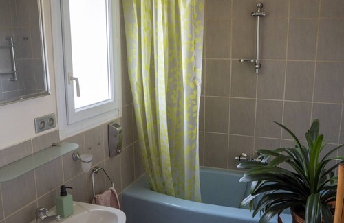Saint-Etienne-les-Orgues House | Le Tamaris, Maison 10 Couchages, Jardin, Piscine Privée au Cœur de la Provence