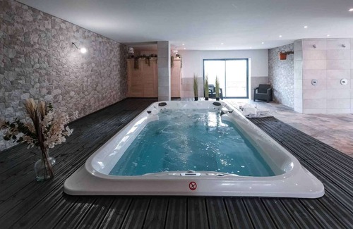 Roquemaure Other | Le Templier - Swim spa - Hamman - Sauna - 14 people