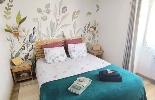 Allaire Bed & Breakfast | LE TIGÎTE B&B Self-contained suite: private entrance, breakfast, linen, living room, kitchenette
