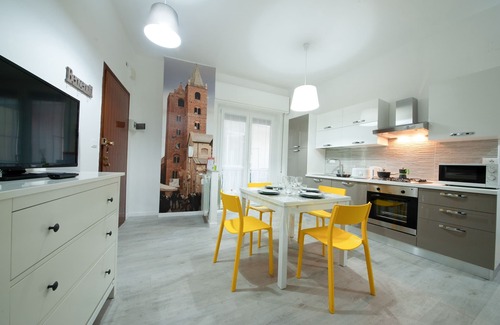 Albenga Apartment | Le Torri - Large apartment for 2-6 people