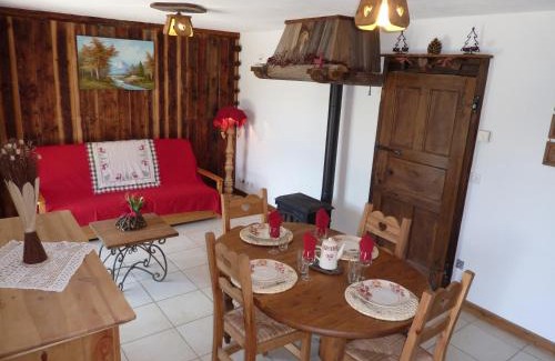 Feissons-sur-Salins Ski Chalet | Le Trédard magnifique chalet 10 personnes face aux 3 vallées sur les hauteurs de Bozel