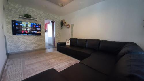 Virton Apartment | Le trio virtonnais - appartement 6pers au centre de la gaume
