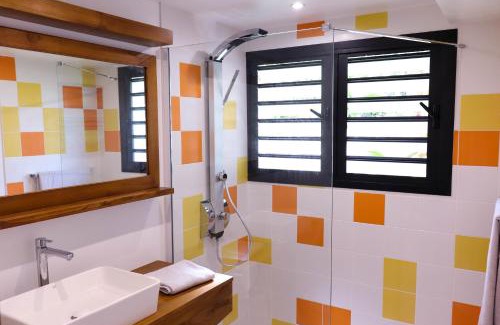 Petite-Ile House | LE TUIT TUIT