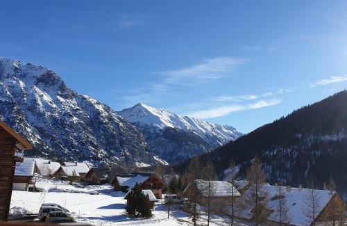 Nevache House | Le Vallon des âmes - Large house for 15 people in Roubion