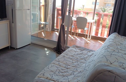 Le Barcares Apartment | ♥️Le Victoria's Beach Barcarès♥️ - 🧹 Housekeeping included/Private parking/Sea direct 🏖️