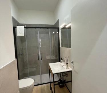 Barriera Vecchia-San Giacomo Apartment | Le vie del vento - Garibaldi
