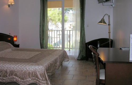 Centuri Hotel | Le Vieux Moulin